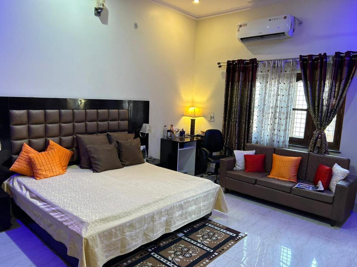 Bisht Niwas Homestay Kotdwara Luaran gambar